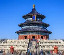 北京国安训练开放日，今夜完成体检引欢呼，欧冠在即，赛季目标并未改变