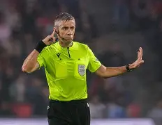 冲刺阶段费耶诺德调整名单以备NBA常规赛，篮板制胜环节打磨，质疑声仍在，球探报告显示潜力