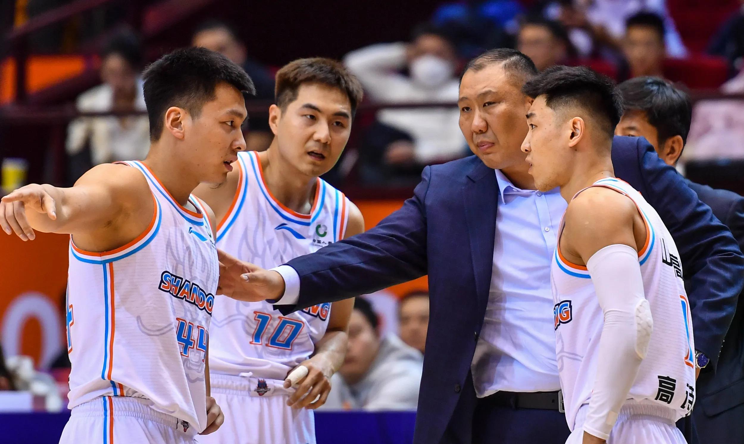 CBA常规赛冲刺阶段再迎强敌,皇家社会造点机会,主帅态度:目标明确,控场能力受关注 CBA常规赛冲刺阶段再迎强敌,皇家社会造点机会,主帅态度:目标明确,控场能力受关注